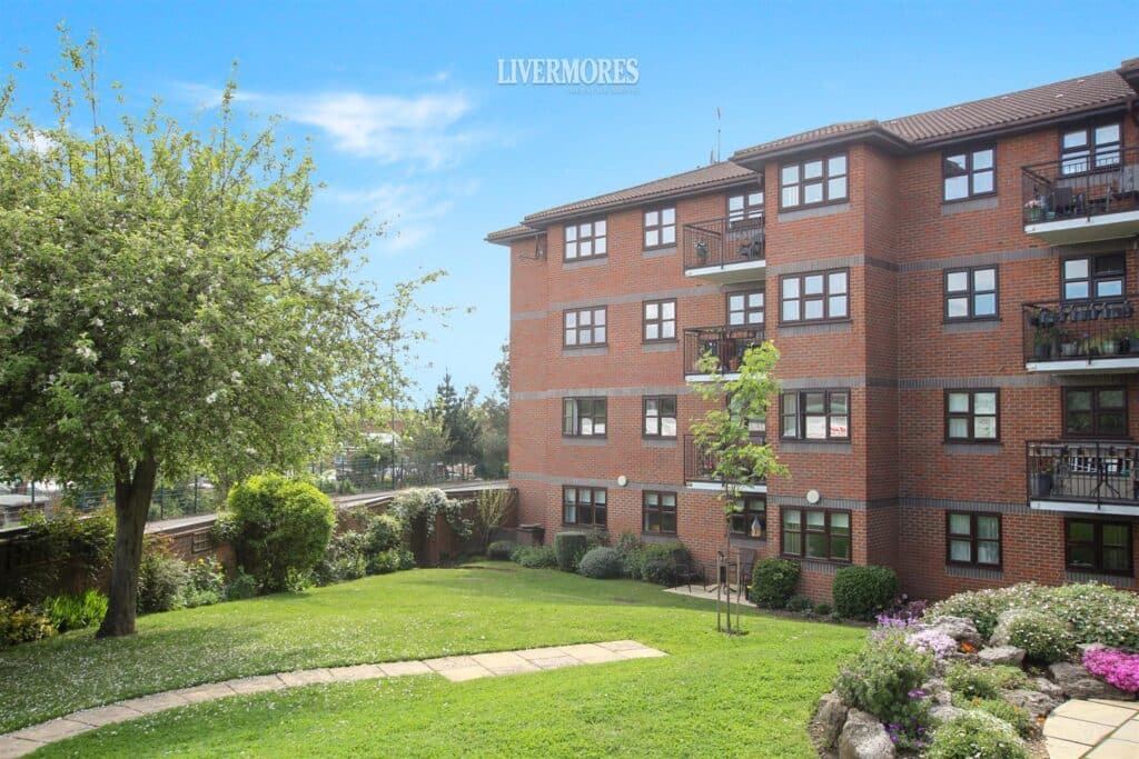 Property Image 0