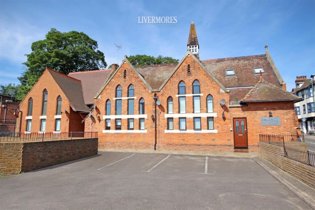 Property Image 0 Property Image 0