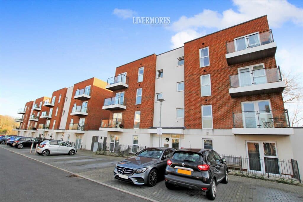 Property Image 0 Property Image 0