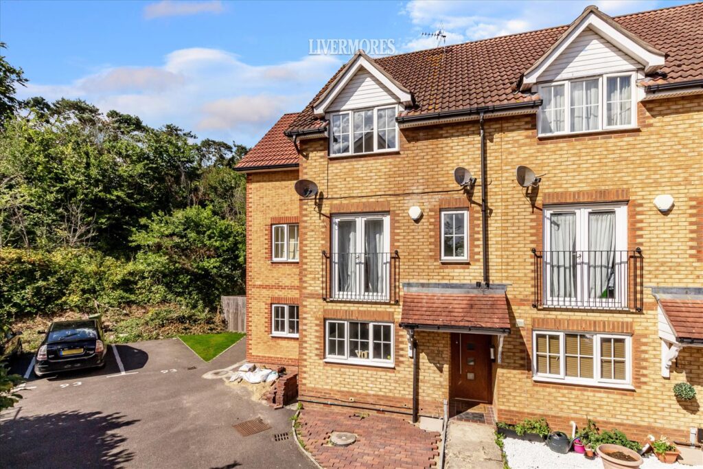Property Image 0