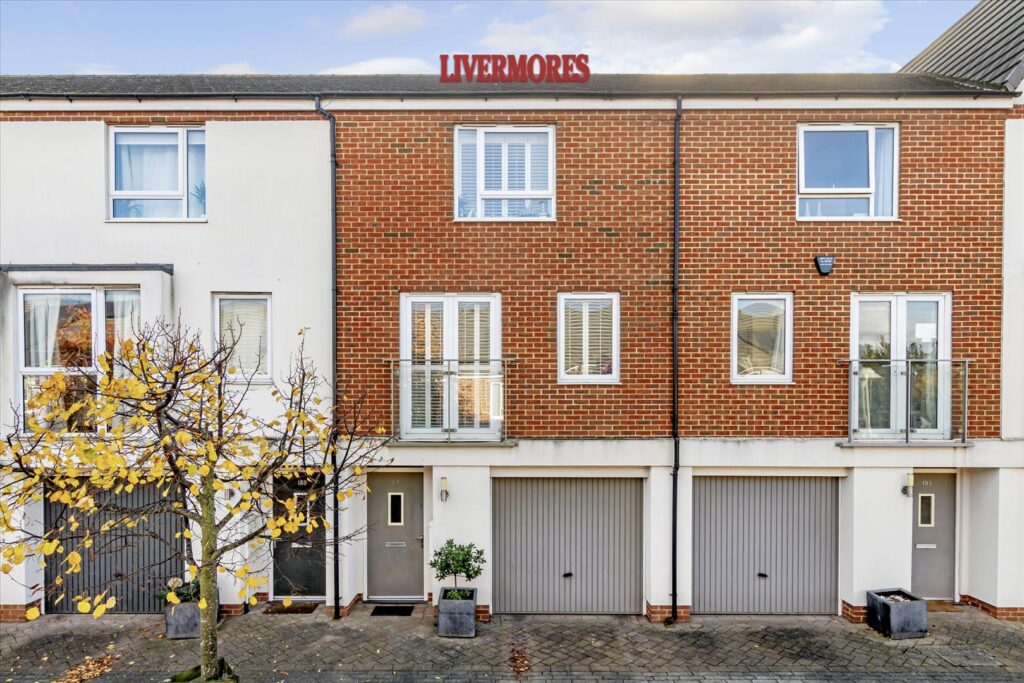 Property Image 0