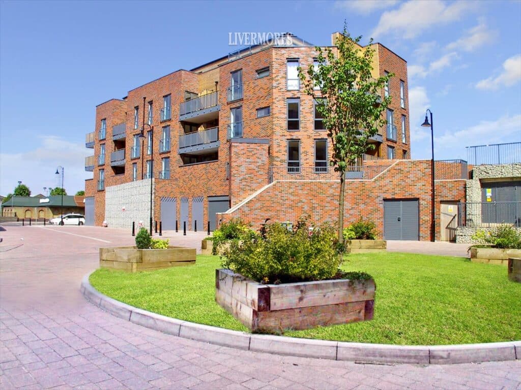 Property Image 0 Property Image 0