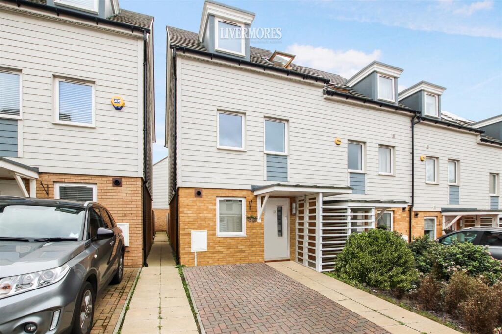 Property Image 0