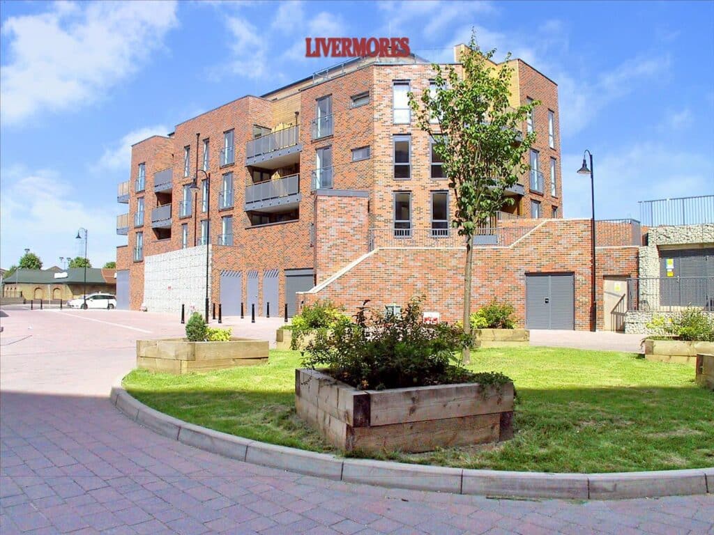 Property Image 0 Property Image 0
