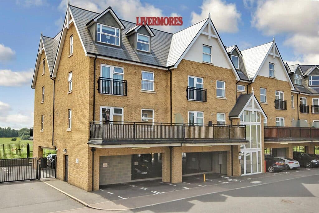 Property Image 0 Property Image 0