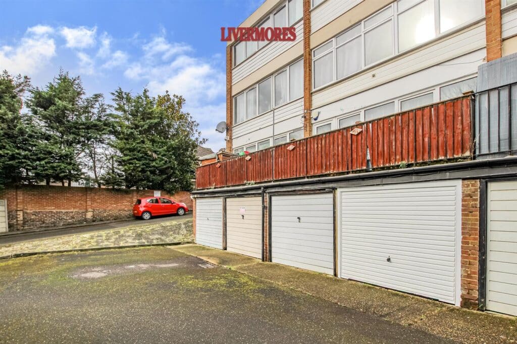 Property Image 0