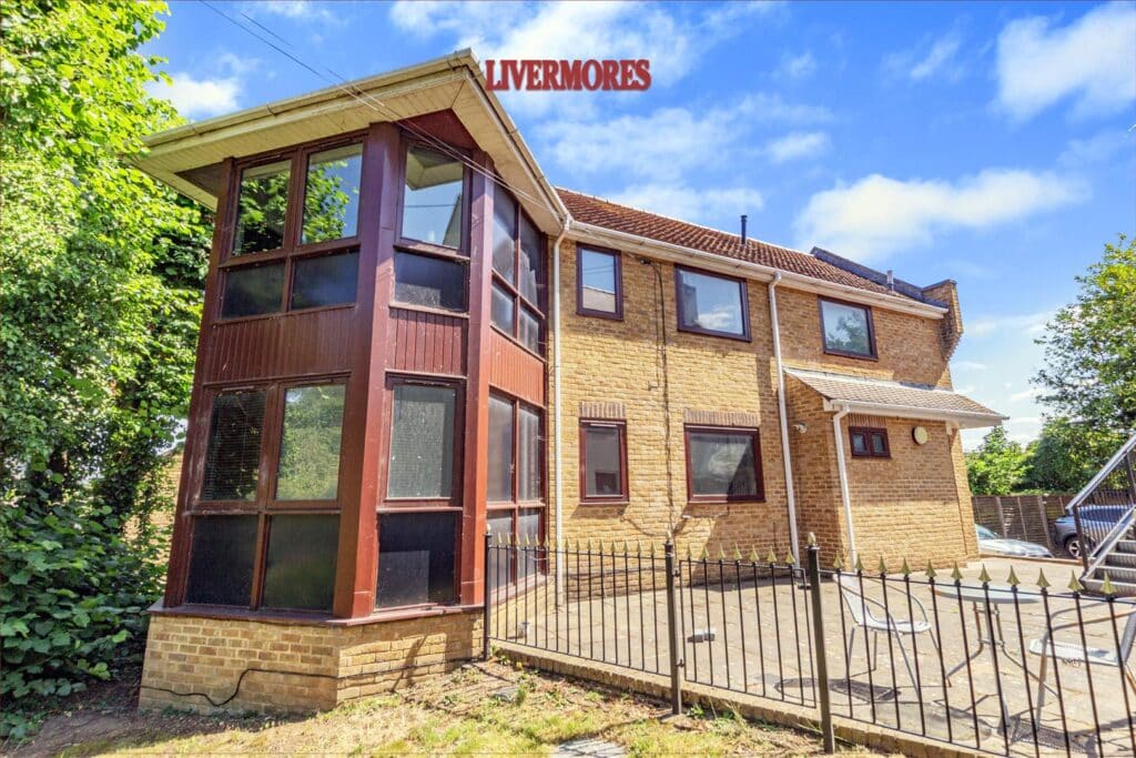 Property Image 0 Property Image 0