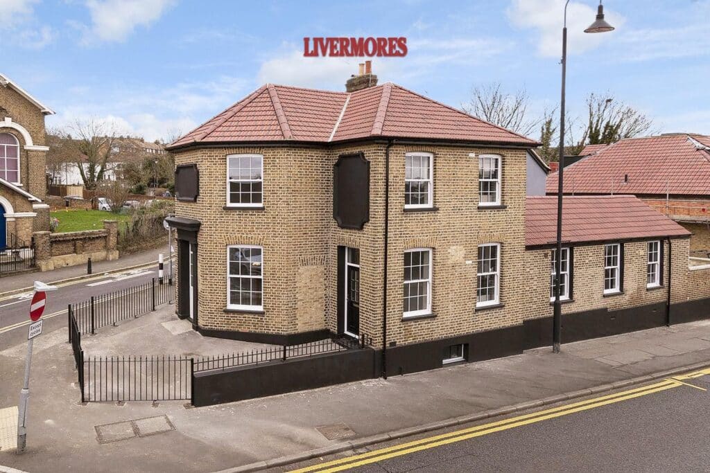 Property Image 0