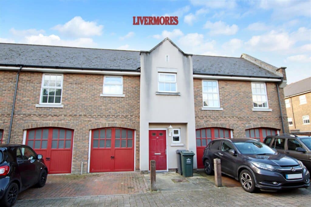 Property Image 0 Property Image 0