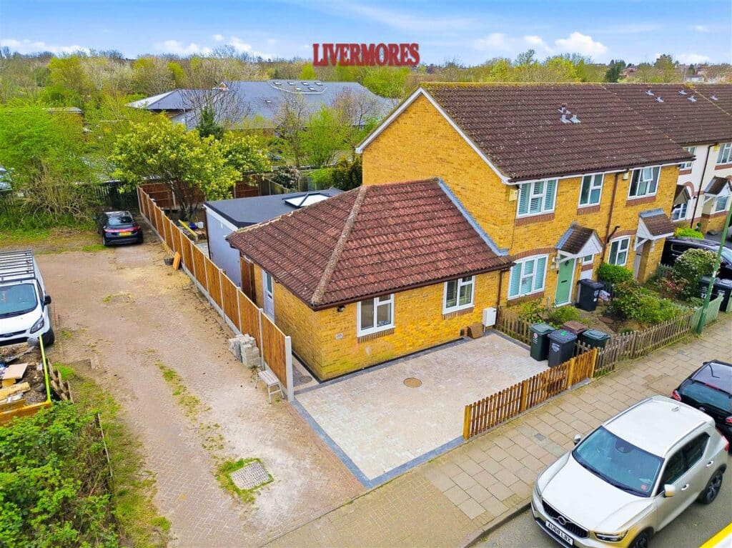 Property Image 0 Property Image 0