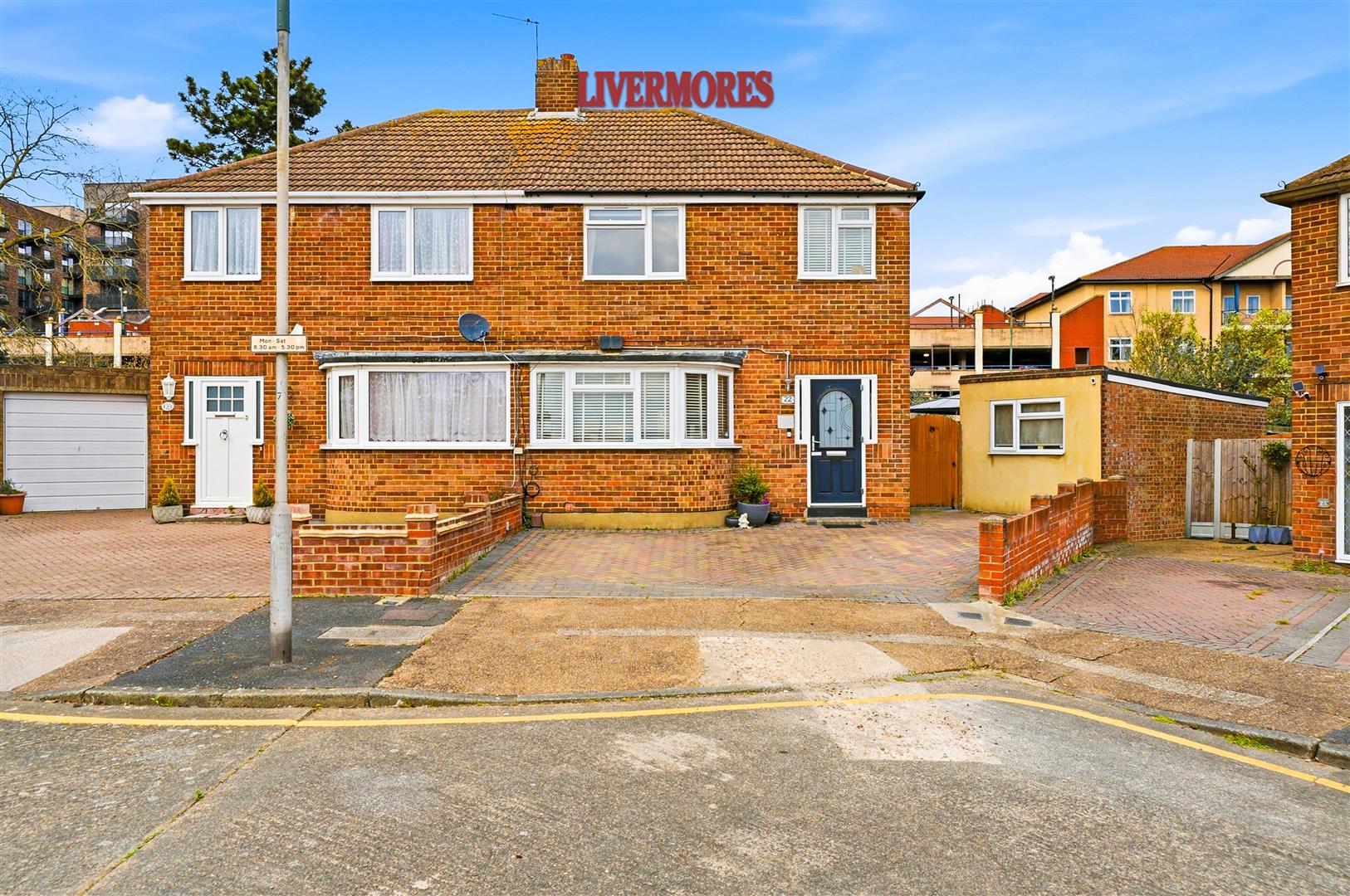 Lynsted Close, Bexleyheath, DA6