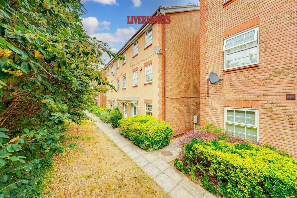 Property Image 0 Property Image 0