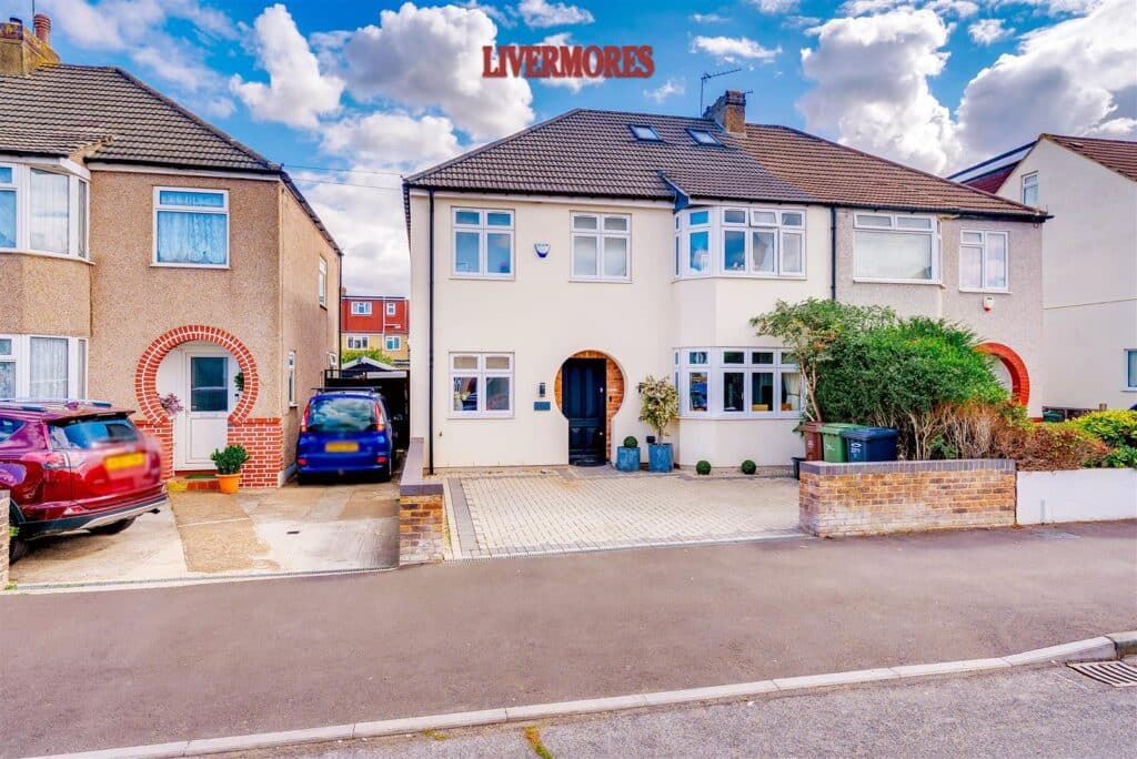 Property Image 0 Property Image 0